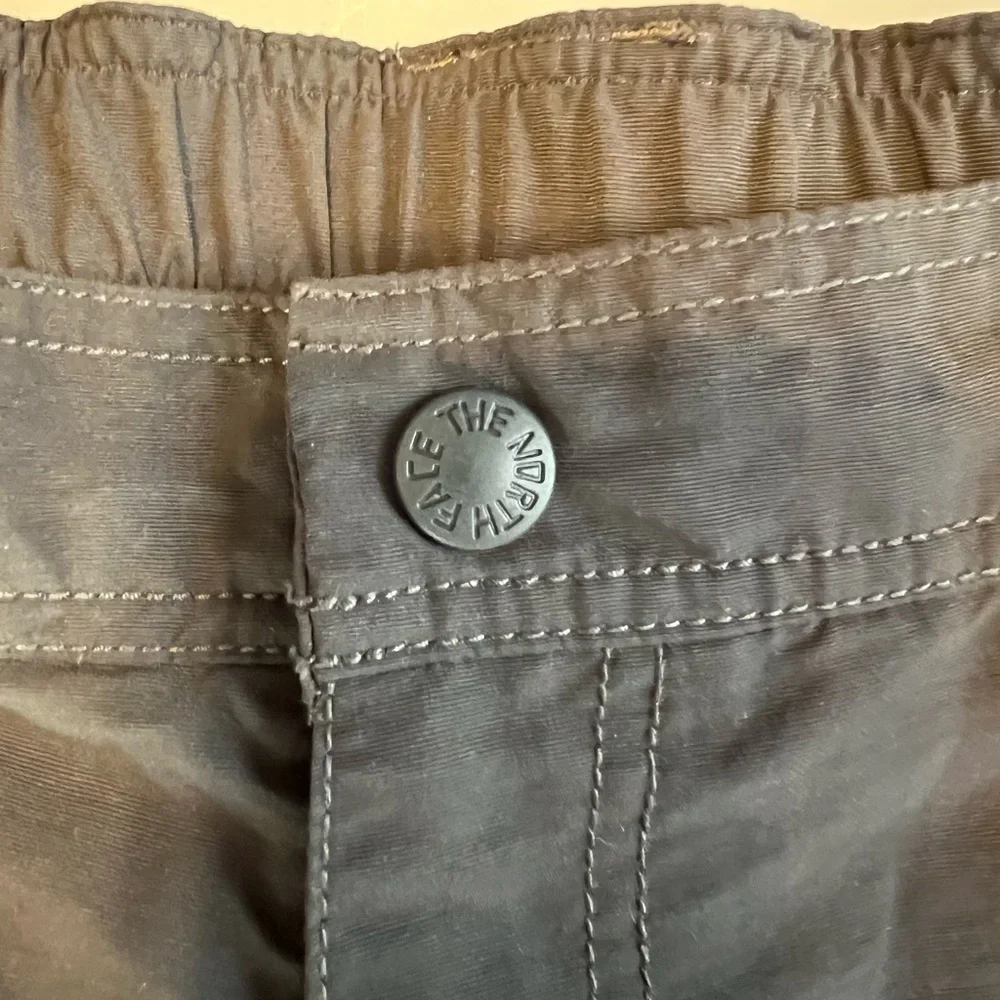 The North Face Men’s Canvas Cargo Pants XL